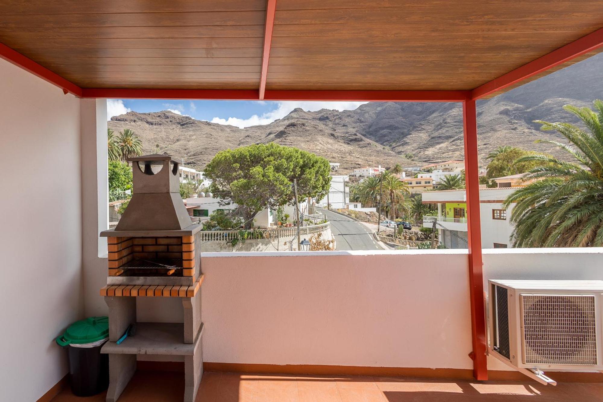 Lightbooking Gadi House Tasarte Terraza Y Barbacoa Екстериор снимка