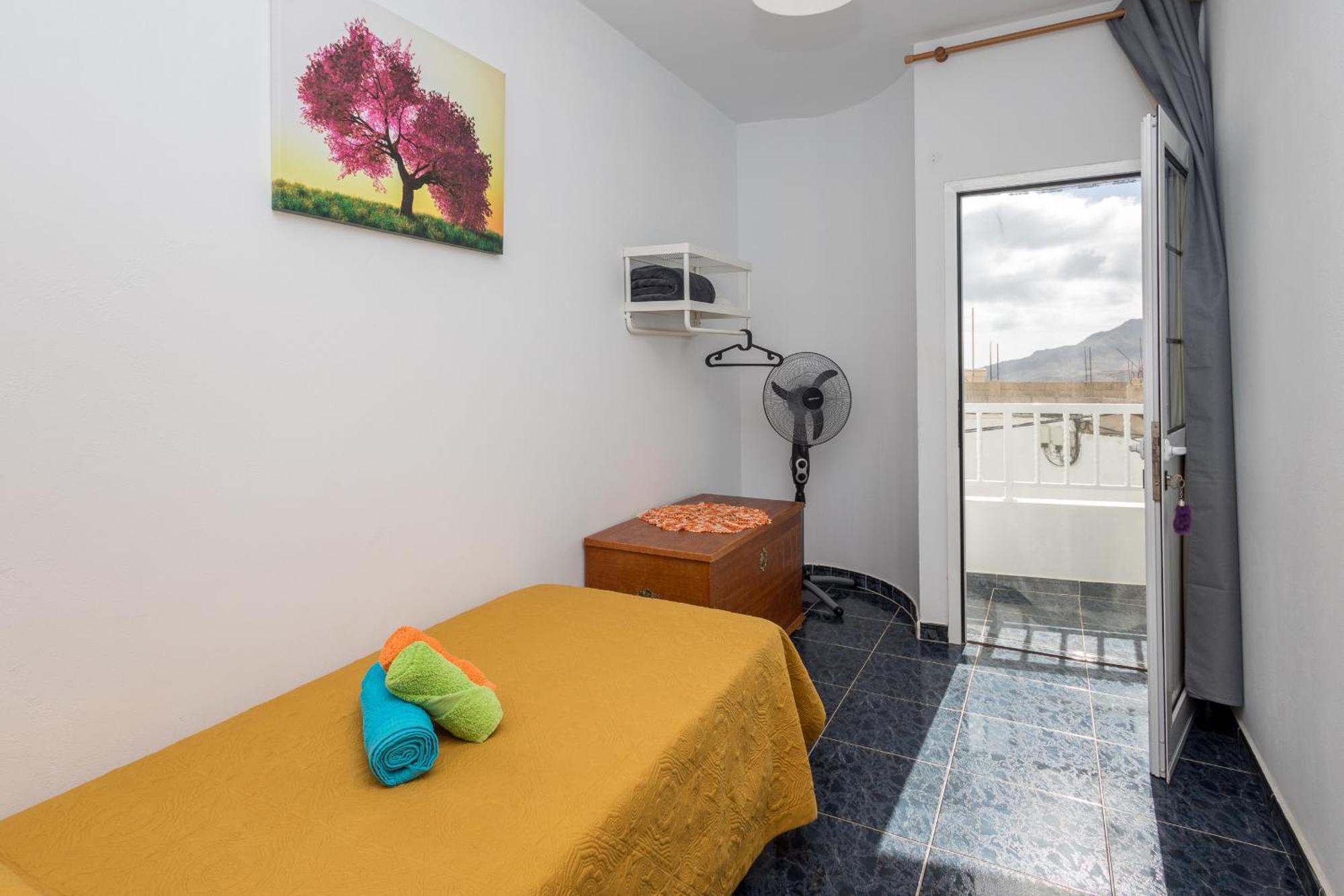 Lightbooking Gadi House Tasarte Terraza Y Barbacoa Екстериор снимка